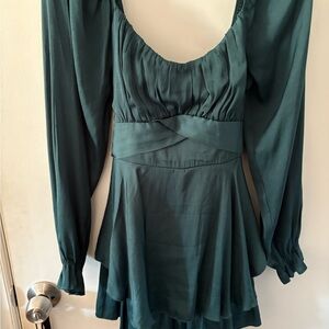 Elegant Dark Green Long Sleeve Romper